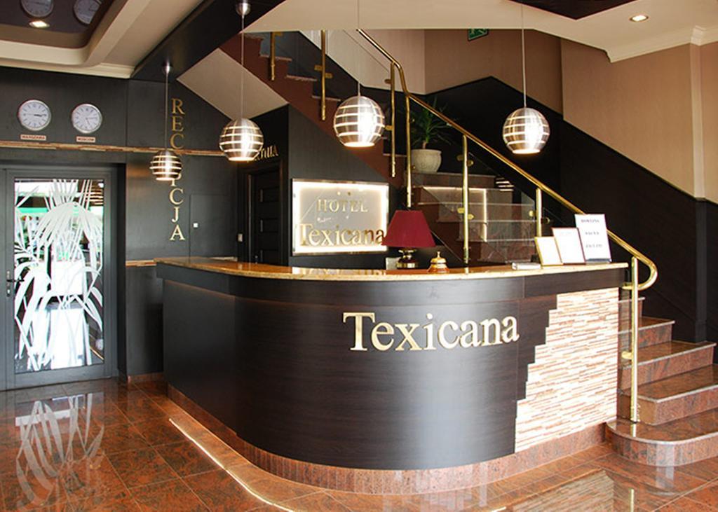 Hotel Texicana Sulechów Exteriör bild